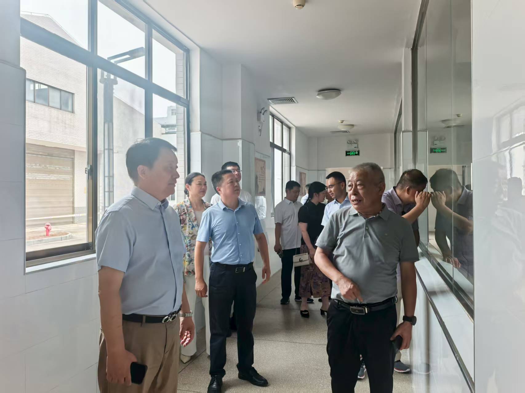 國家級茶產(chǎn)業(yè)生態(tài)價(jià)值研究專家組深入益陽茶廠  共繪黑茶綠色轉(zhuǎn)型新藍(lán)圖